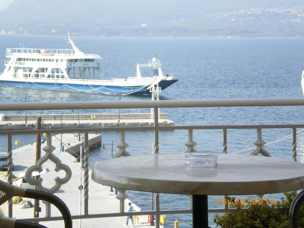 Palatino Hotel Loutra Edipsou  Exterior foto
